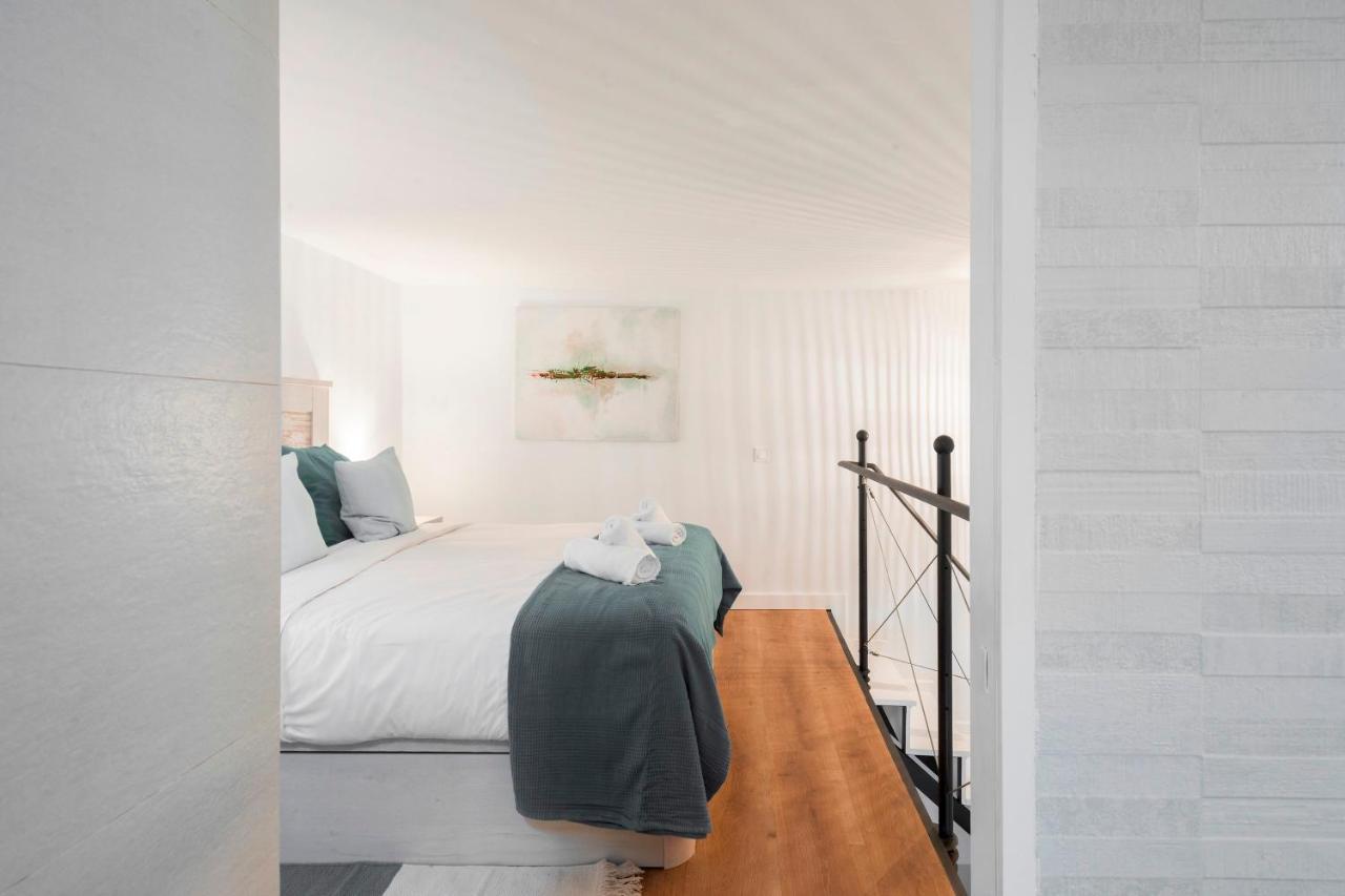 1 Bedroom 1 Bathroom Furnished - Lavapies - Duplex Madrid Eksteriør bilde