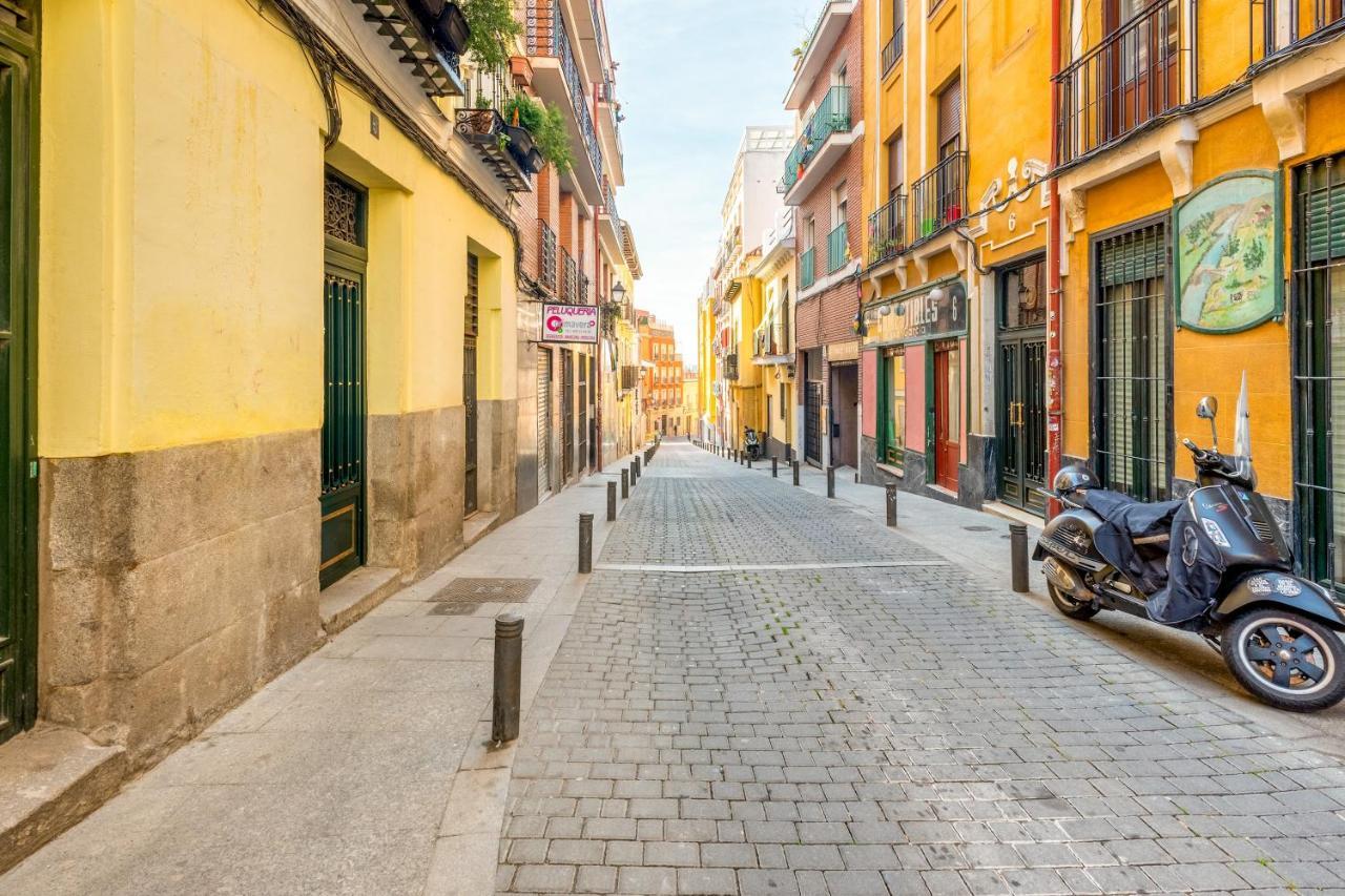 1 Bedroom 1 Bathroom Furnished - Lavapies - Duplex Madrid Eksteriør bilde